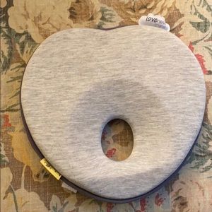 Babymoov love nest infant pillow